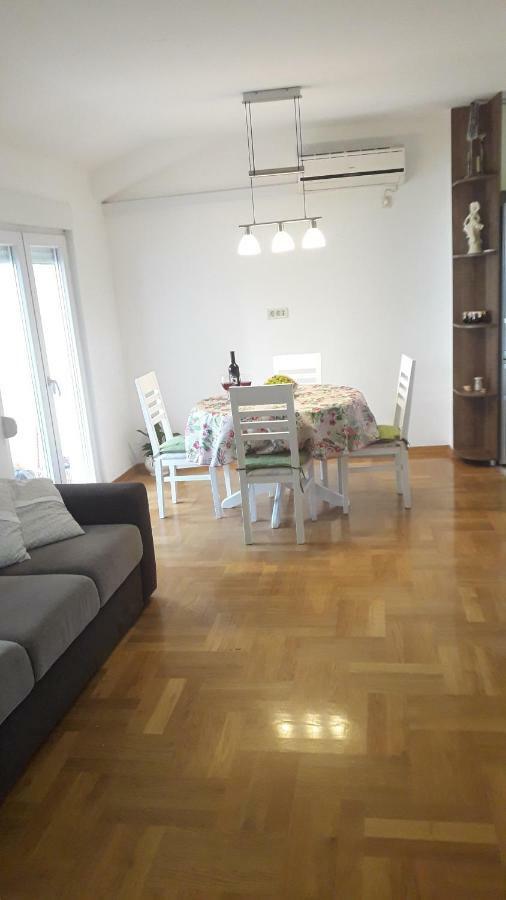 Apartmani Zilic Dugi Rat Extérieur photo