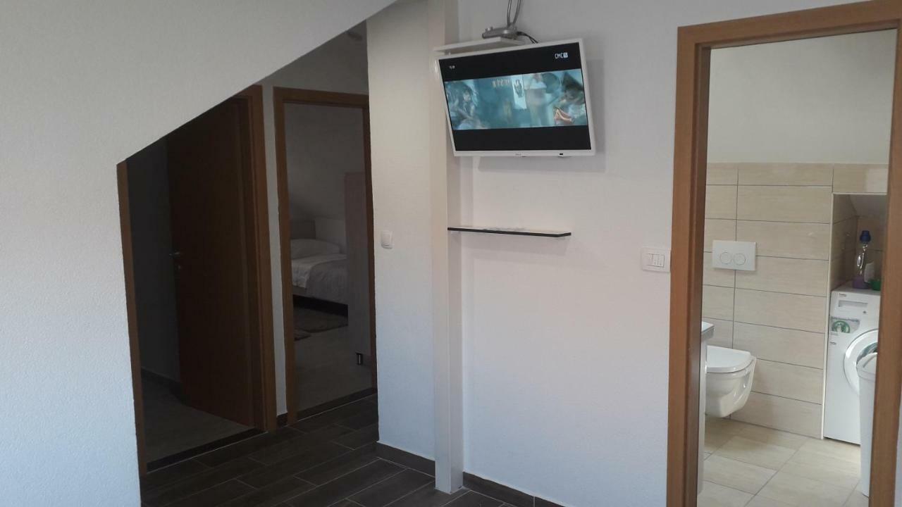 Apartmani Zilic Dugi Rat Extérieur photo