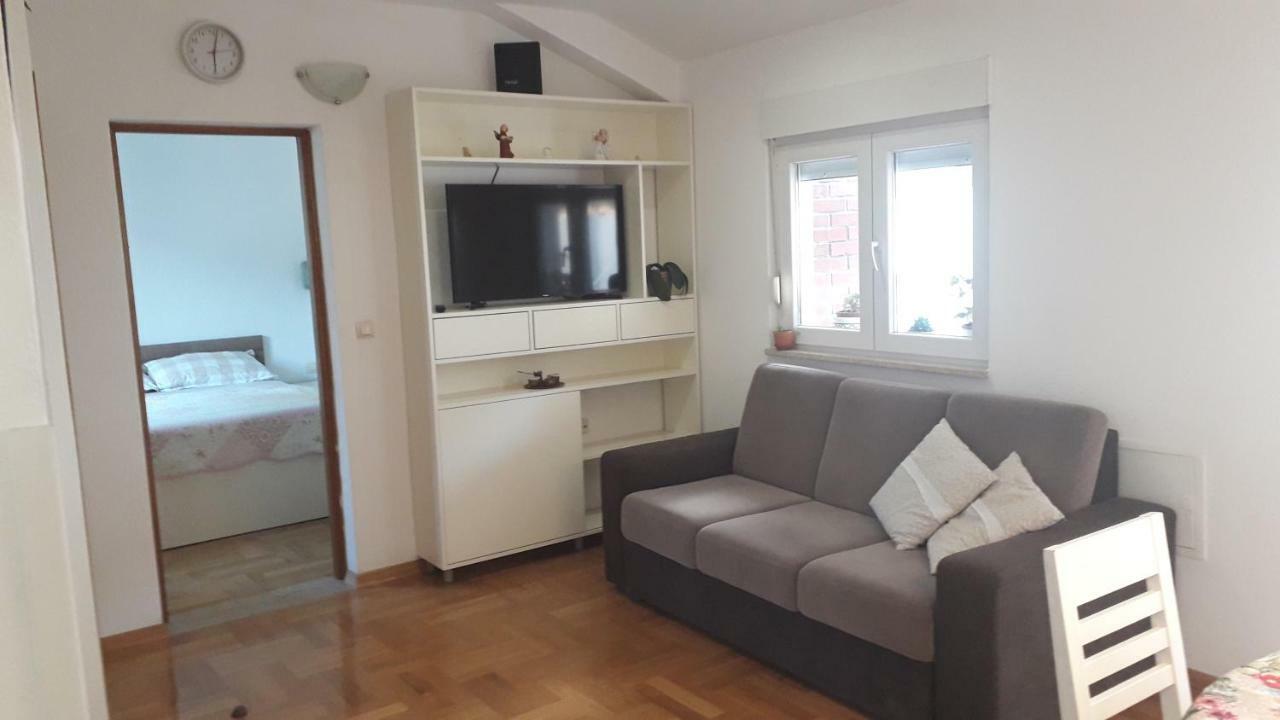 Apartmani Zilic Dugi Rat Extérieur photo