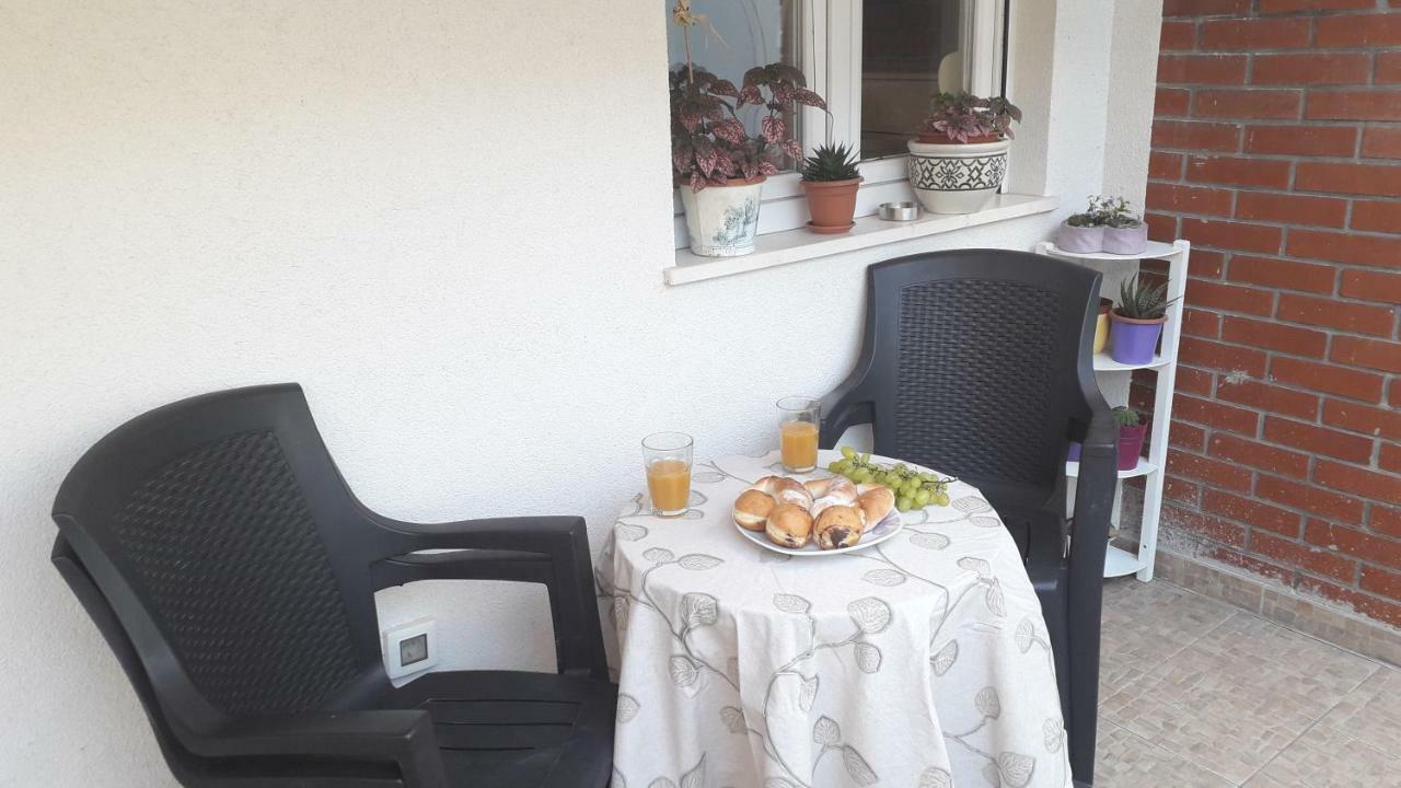 Apartmani Zilic Dugi Rat Extérieur photo