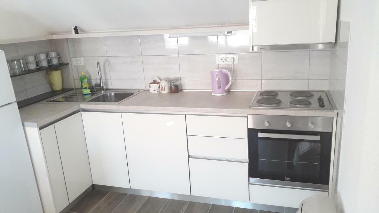 Apartmani Zilic Dugi Rat Extérieur photo