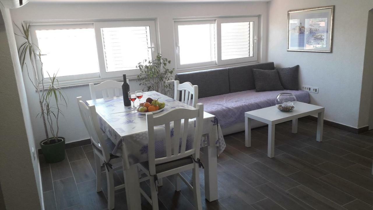 Apartmani Zilic Dugi Rat Extérieur photo