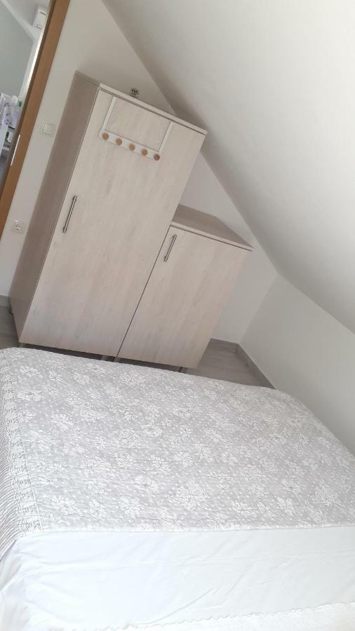 Apartmani Zilic Dugi Rat Extérieur photo